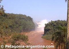 Río Iguazú - Cataratas del Iguazú