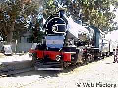 Antigua locomotora - Tren turístico a vapor, Bariloche Antigua locomotora - Tren turístico a vapor, Bariloche