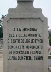 Tumba de Bynnon en Valpara&iacute;so, Chile