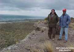 Investigadores de la Fundación Delphos en la cima del Fuerte