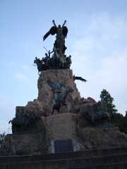 Monumento al Cruce de los Andes - Cerro de la Gloria - Mendoza