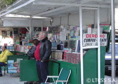 Feria de ofertas en Plaza Lavalle