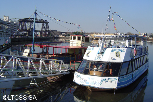 Ships in La Boca Port