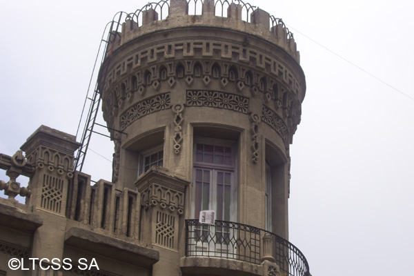 El mito del fantasma todavía mora en el edificio