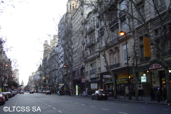 The Avenida de Mayo is venue of patriotic celebrations