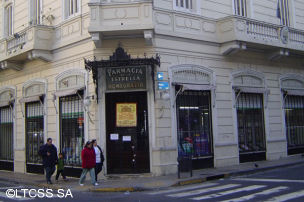 The president Dr. Bernardino Rivadavia was the founder of this pharmacy