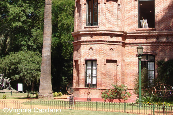 The Botanical Garden, from the outside