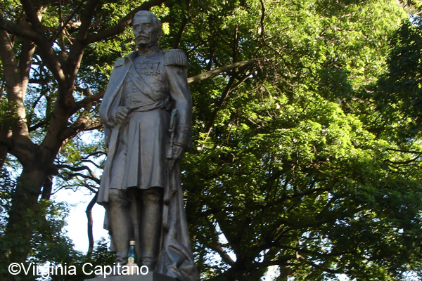 Monumento a los colaboradores del General San Martín