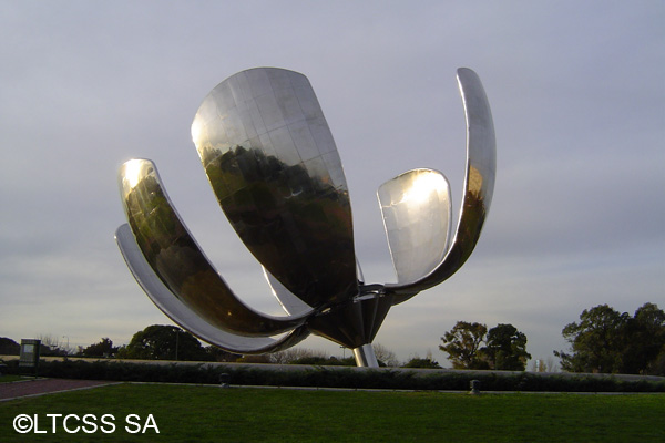 Floralis Generalis o Flor Genérica