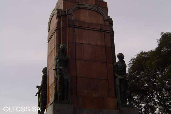 General Alvear Monument