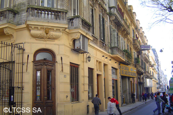 El Pasaje La Piedad es el único en forma de herradura de Buenos Aires