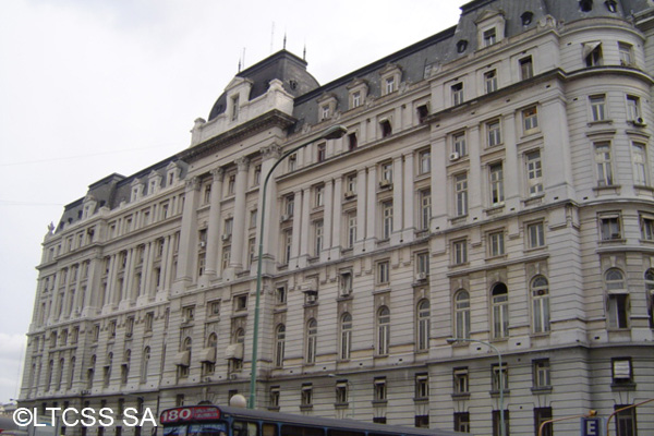 The Post Office Palace was conceived with the french academicist style