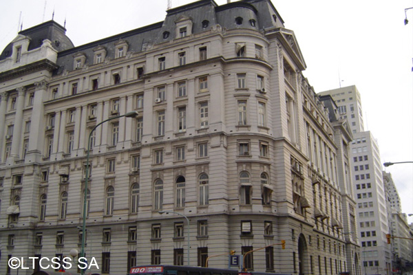 The Post Office Palace was conceived with the french academicist style