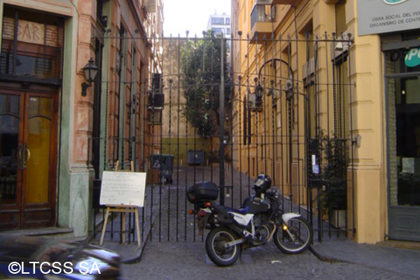 La Piedad is the only passage with horseshoe shape in Buenos Aires