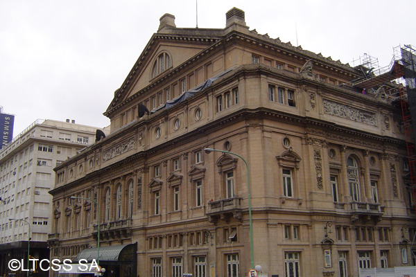 The mythical Colón Theatre celebrated the centenary of its foundation on May 2008