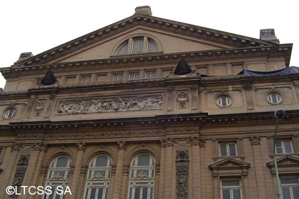 El mítico Teatro Colón cumplió 100 años en mayo del 2008