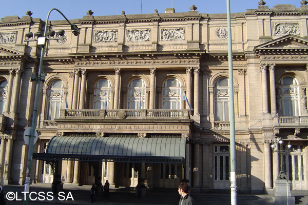 El mítico Teatro Colón cumplió 100 años en mayo del 2008