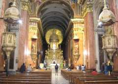 Altar principal de la catedral de Salta