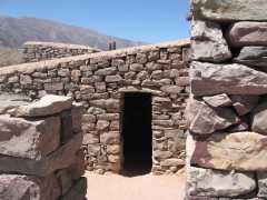 Reconstrucción de vivienda unifamiliar en las Ruinas de Tilcara - Jujuy