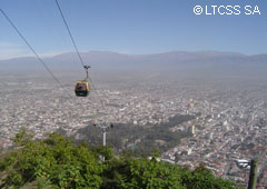 Desde el teléferico se puede apreciar una estupenda vista de la ciudad