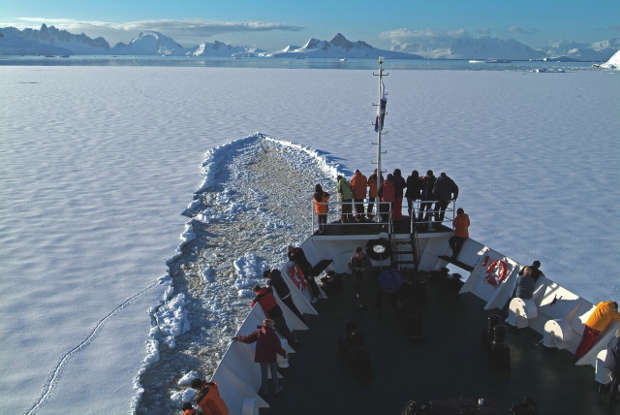 Antártida: Expedición a los hielos del  fin del mundo