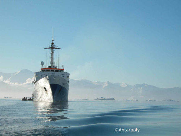 Crucero a la Antártida