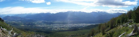 Una de las vistas de El Bolsón durante el ascenso - Foto: Andrés Pappatico