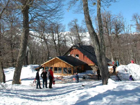 Refugio Neumeyer - Bariloche - Foto Turismo de Bariloche