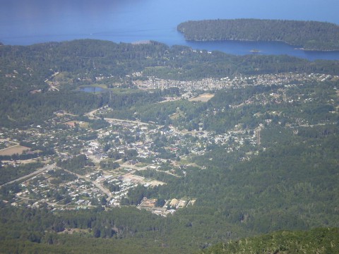 Vista de Villa La Angostura desde el Cerro Bayo - Foto Claudio Elias