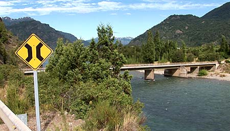 Puente Internacional - Trevelin - Foto: patagoniaexpress.com