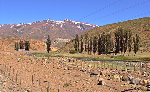 En las afueras de Chos Malal - Patagonia Argentina