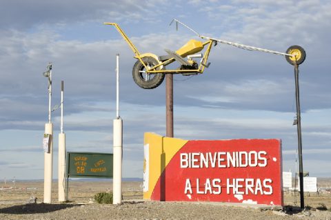 Acceso a Las-heras- Foto: comodoro.gov.ar1